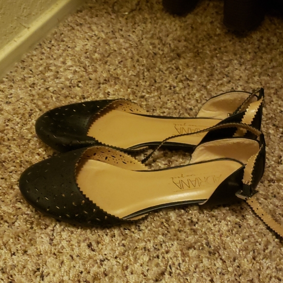 Flats - Picture 2 of 2